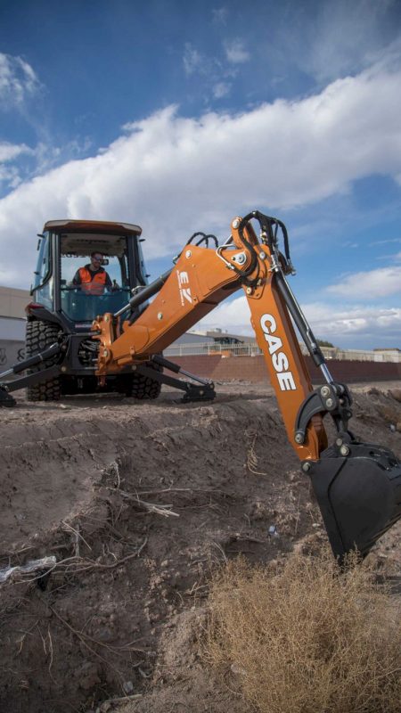 Case Ev The Industrys First Fully Electric Backhoe Loader