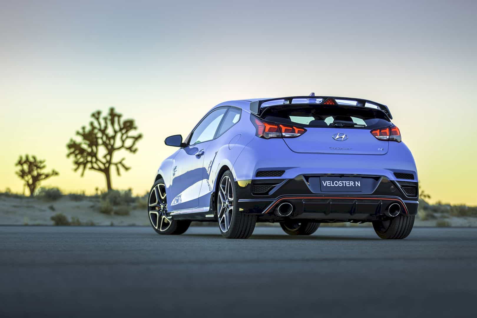 2019 Hyundai Veloster N 4