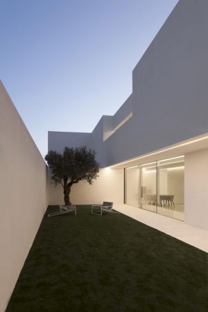 Pati Blau By Fran Silvestre Arquitectos 5