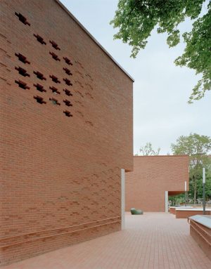 Ludwig Hoffmann Primary School By AFF Architekten 12