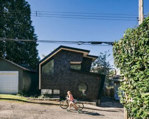 Point Grey Laneway By Campos Studio 8