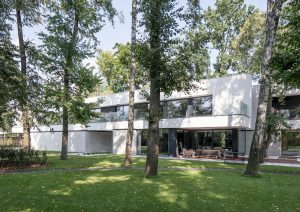 Long House By Reform Architekt Group 6