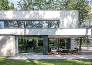 Long House By Reform Architekt Group 7