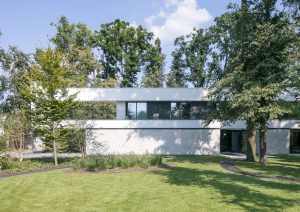 Long House By Reform Architekt Group 8