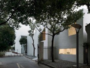 OTA FINE ARTS Gallery By BLUE Architecture Studio 19