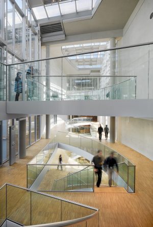 Lufthansa Aviation Center Frankfurt By Ingenhoven Architects 10