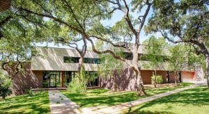 West Lake Hills Residence By Specht Architects 13