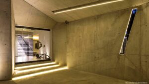 Concrete House 26